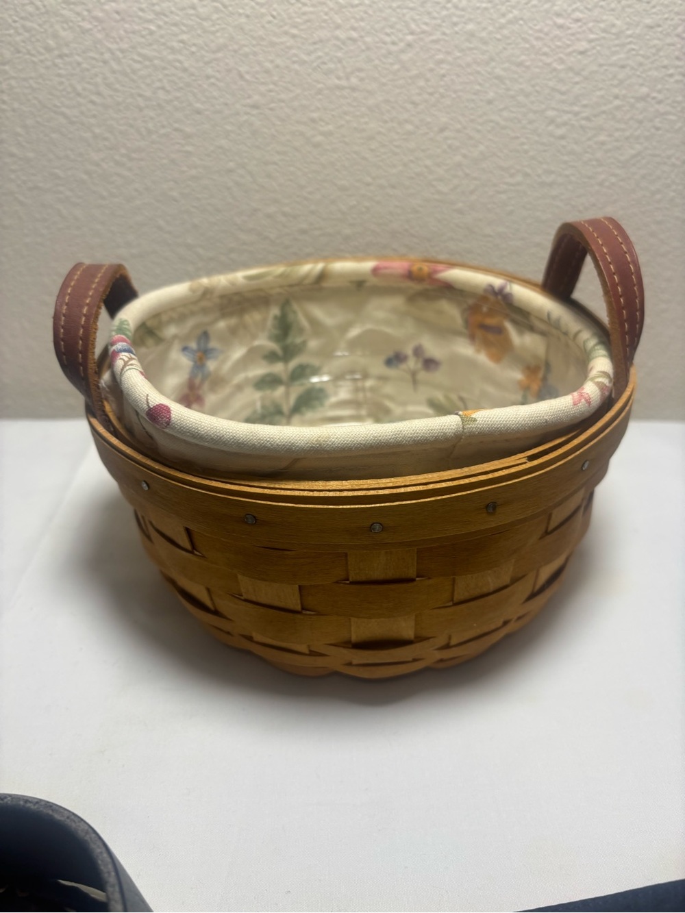 Longaberger Brown Wood Basket with Floral Cream‎ Liner. Button basket